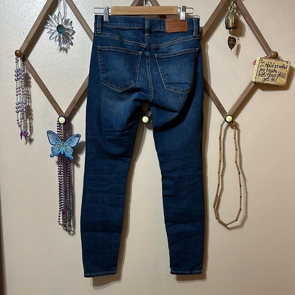 Lucky Brand Mid Rise Ava - Picture 6 of 8